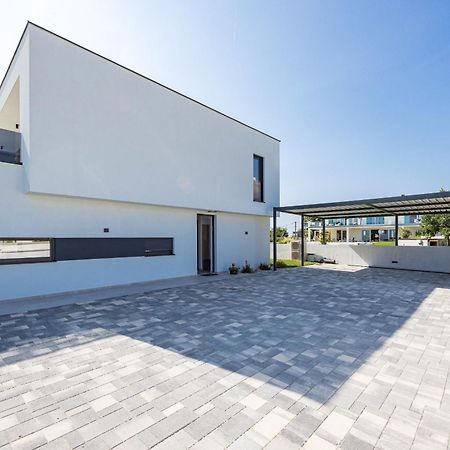 Villa Maem Pula Exterior photo